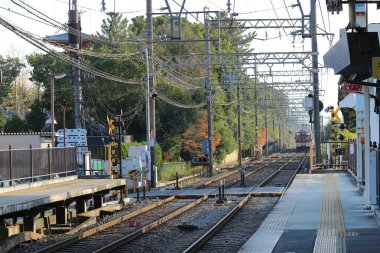 Tambabashi istasyonu tren demiryolu kyoto Japonya içinde