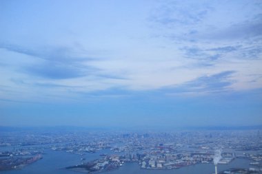 Uçak penceresinden bir Osaka Körfezi