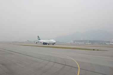 bir Hong Kong Chek Lap Kok Havalimanı