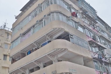 Sham Shui Po, Tai Kock Tsui, Tong lau