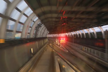 Tren tüneli ılımlı Hareket Bulanıklığı ile taşıma