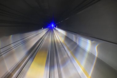 Tren tüneli ılımlı Hareket Bulanıklığı ile taşıma