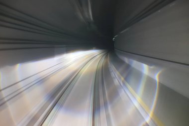 Tren tüneli ılımlı Hareket Bulanıklığı ile taşıma
