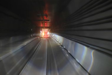 Tren tüneli ılımlı Hareket Bulanıklığı ile taşıma