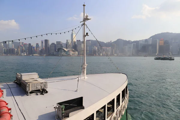 Ένα ορίζοντα στο χρόνο ημέρας πέρα από Victoria Harbour — Φωτογραφία Αρχείου