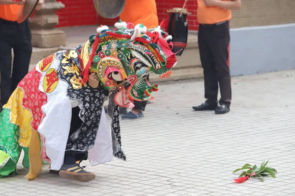 Una danza qilin en Tin Hau Temple hk — Foto de Stock