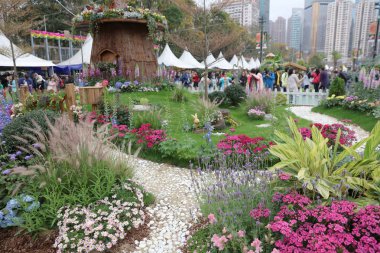 hk çiçek çiçek alan bir göster: 2018