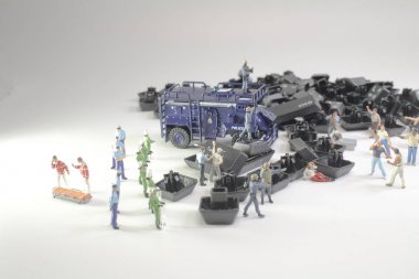 Polis Strasbourg sokakları karşı protestolar doğru seyir