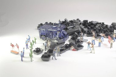 Polis Strasbourg sokakları karşı protestolar doğru seyir