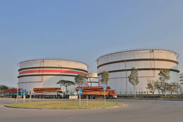 Industria del petróleo y el gas en Nam Wan Kok Tsing Yi — Foto de Stock