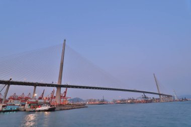 konteyner terminali ve taşçı Bridge'de Hk