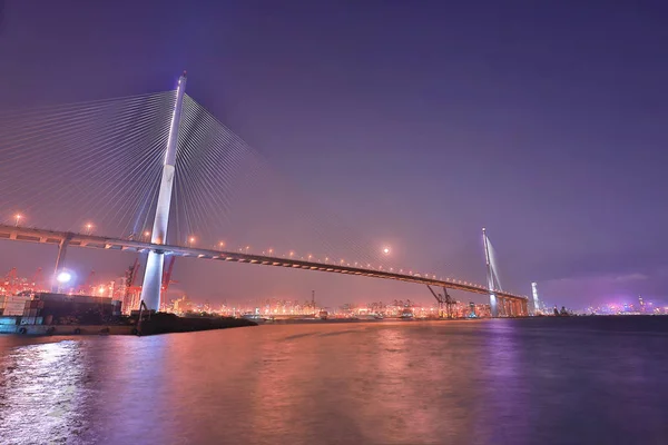 Wgląd nocy kamieniarzy Bridge, Hong Kong. — Zdjęcie stockowe