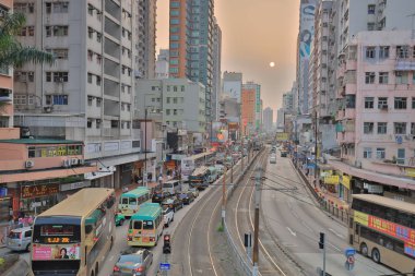 Yuen uzun Castle Peak yola