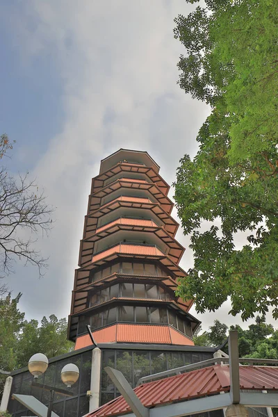 Pagoda Aviar en el parque Yuen Long — Foto de Stock