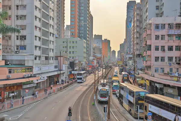 De Castle Peak Road in Yuen Long — Stockfoto