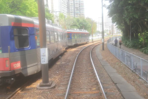 LRT treninin hafif raylı transit. — Stok fotoğraf