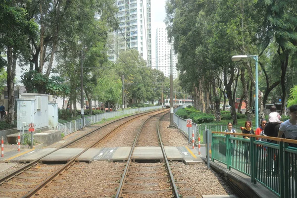 O trânsito ferroviário ligeiro em Tuen Mun hk — Fotografia de Stock