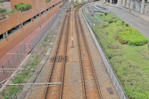 Ferrocarril ligero en el Siu Hong Tuen Mun — Foto de Stock