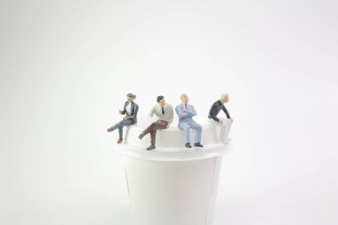 eski iş mini figür oturan yakından