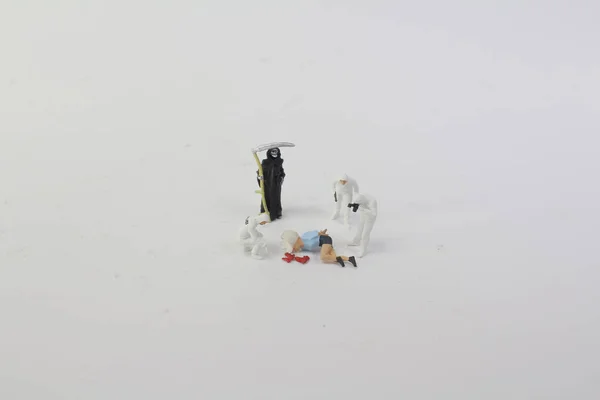 A figura do mini demônio da morte de pé — Fotografia de Stock