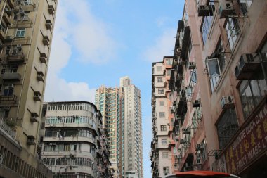 eski stil ev tong lau sai, kung hong kong