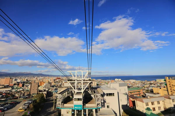 MT. Χακοντάτε ropeway με θέα στο αστικό τοπίο — Φωτογραφία Αρχείου