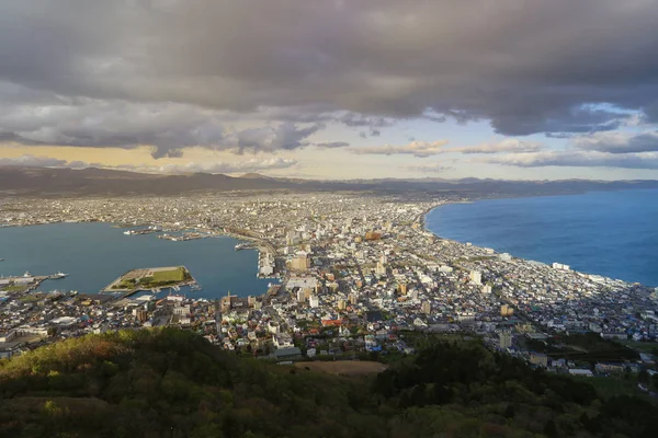 Hakodate, Japão visto de Hakodate Mountain . — Fotografia de Stock