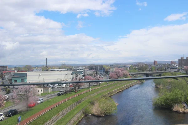 Tren penceresinden Sapporo Hakodate görünümünü — Stok fotoğraf