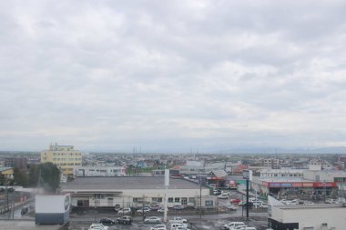 Tren penceresinden Sapporo Hakodate görünümünü