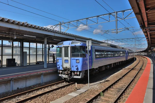 Estação ferroviária na linha principal de Hakodate em Hakodate — Fotografia de Stock