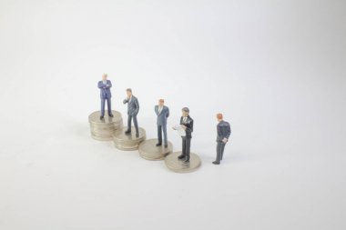Mini iş şekil stand sikkeler üzerinde 