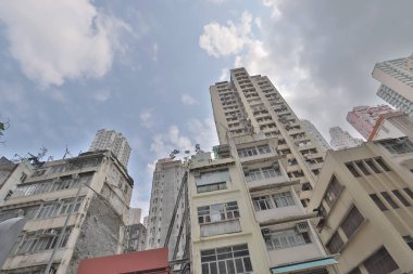 hk 'nin orta seviyesindeki bir konut binası