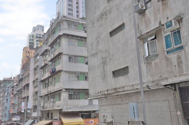 hk 'nin orta seviyesindeki bir konut binası