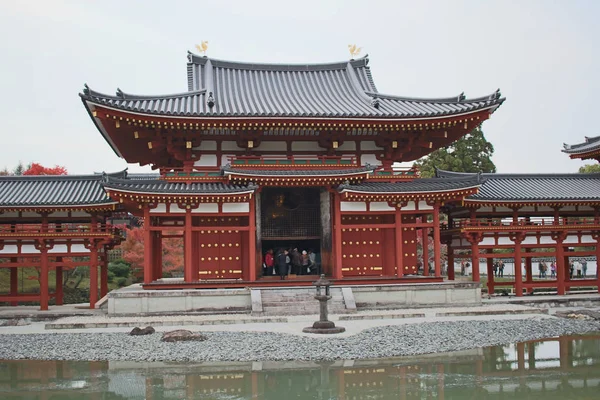 Byodo Tempel Val Seizoen — Stockfoto