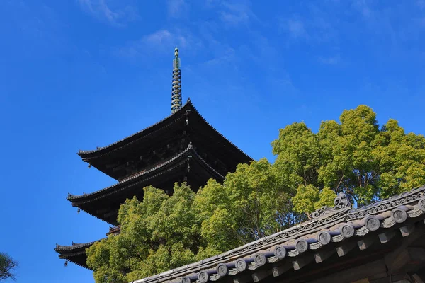 Torre Madeira Templo Kyoto — Fotografia de Stock