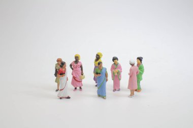 bir grup yabancı mini figür