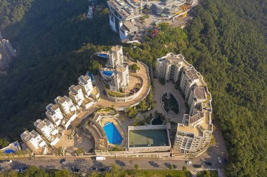 09 Ekim 2019, Hong Kong 'un zirvesinde lüks bir ev..