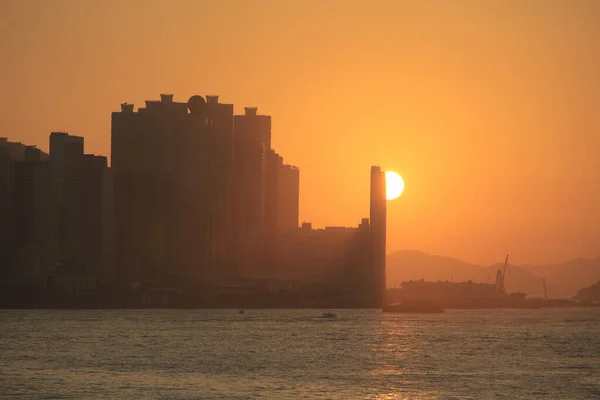 香港苏富尔运河美丽多彩的落日 — 图库照片