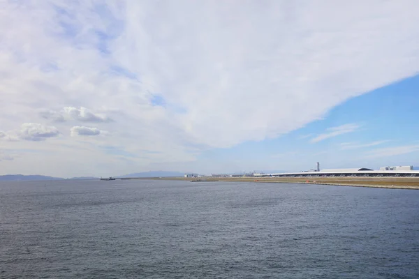 Blick auf die Osaka-Bucht zur Tageszeit — Stockfoto