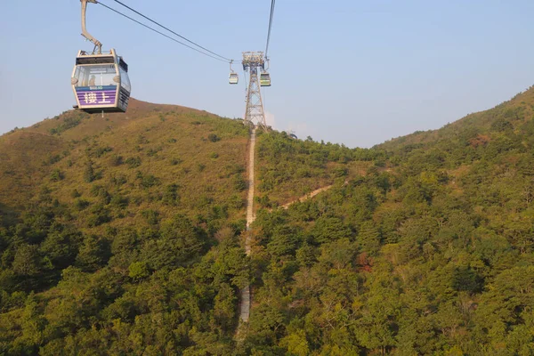 23 Nov 2019 Ngong Ping Cable Car, Hong Kong durante o dia — Fotografia de Stock