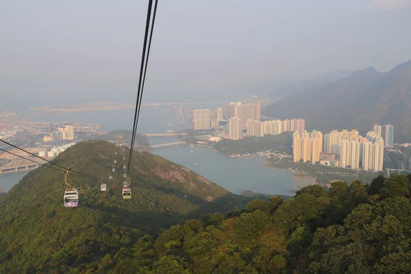 23 Nov 2019 Ngong Ping 360 cable car on Lantau Island, Hong Kong — Stock Photo, Image