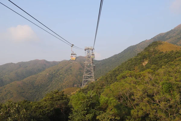 23 Nov 2019 Ngong Ping Cable Car, Hong Kong durante o dia — Fotografia de Stock