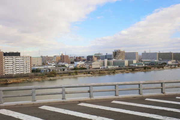 En stad scape av osaka kusten — Stockfoto