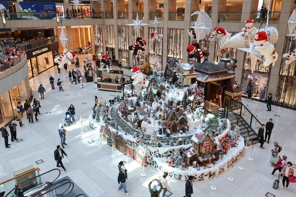 9 Dez 2019 interior do centro comercial Landmark. O marco , — Fotografia de Stock