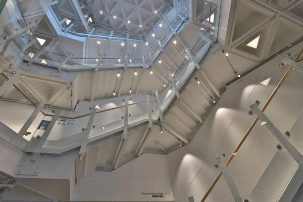 2019. dec. 9. Az Art Center hk belsőépítészete — Stock Fotó