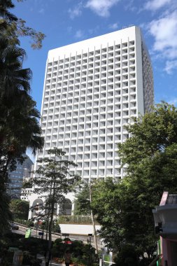 9 Aralık 2019, Hong Kong Parkı yakınlarındaki gökdelenler..