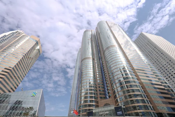 9 dic 2019 Imagen de edificios de oficinas modernos en el centro de Hong Kong —  Fotos de Stock