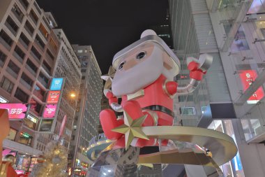 Central, Hong Kong 'daki Noel ışıklandırması. 27 Aralık 2019 