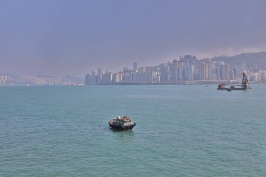 24 Aralık 2019, Hong Kong Victoria Limanı.
