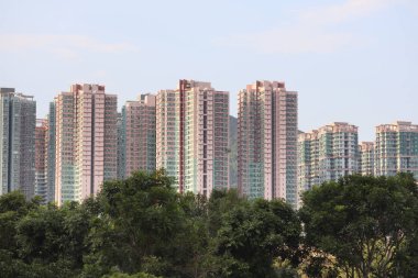 28 Ocak 2020 Hang Hau bölgesi, TKO Hong Kong. Şehrin aşağısında, 